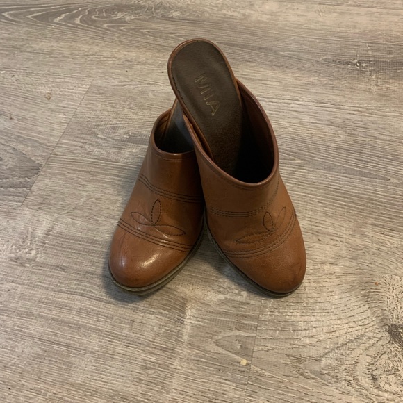 Women’s Dress Shoes - Picture 4 of 4